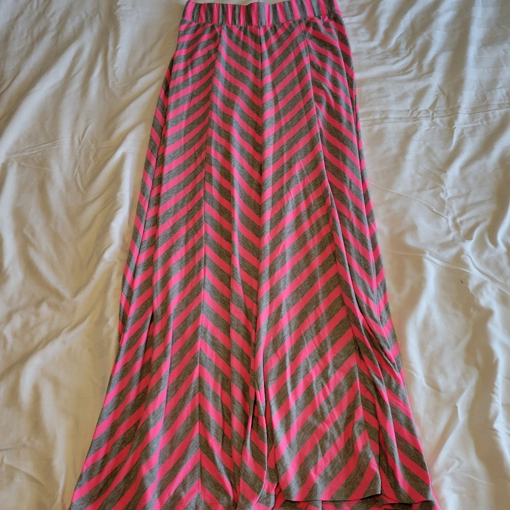 Maurice's Pink&Gray Maxi Skirt Size S